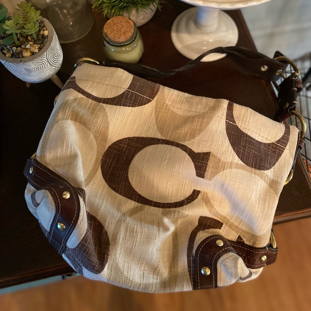 Coach shoulder bag
